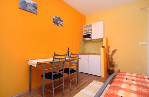Vrisnik Apartment | 17 m² Studio flat ∙ 1 bedroom ∙ 2 guests