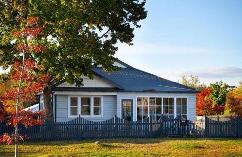Trentham House | 18 Albert House