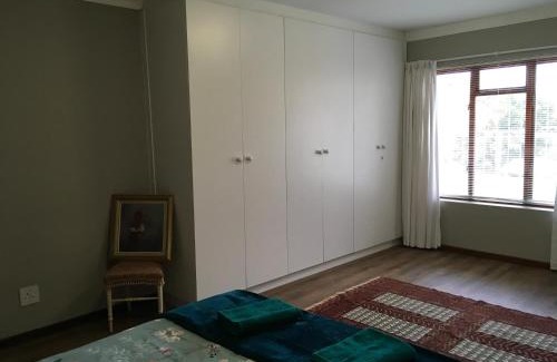 Sandbaai House | 18 Patrys Crescent