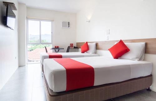 Lahug Hotel | 18 Suites Cebu