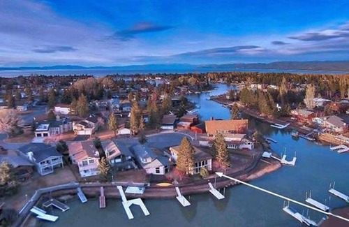 Tahoe Keys House | 180 m² House ∙ 4 bedrooms ∙ 12 guests