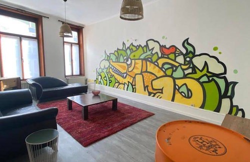 Charleroi Other | 180 m² Shared room ∙ 1 bedroom ∙ 1 guest