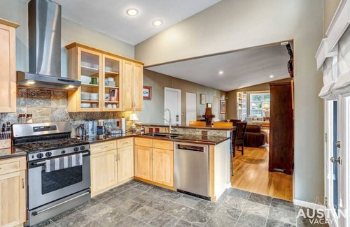 Bryker Woods Apartment | 1803 Mohle xxxxxxxxx