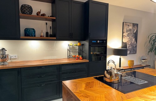 Rostock Apartment | 180sqm Penthouse 2 Bedrooms incl. Terrace & Underground Parking