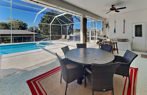 Palm Harbor House | 182 m² House ∙ 3 bedrooms ∙ 6 guests