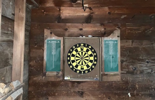 Mamaroneck House | 1870 Restored Victorian with Pool, sleeps 12, walking distance to train to NYC.