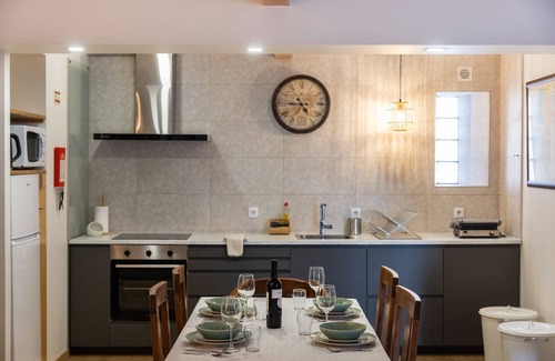 Aveiro House | 1884 Aveiro Loft