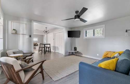 Stonewall House | 189 m² House ∙ 3 bedrooms ∙ 8 guests