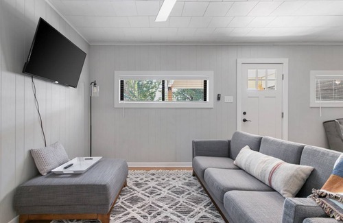 Stonewall House | 189 m² House ∙ 3 bedrooms ∙ 8 guests