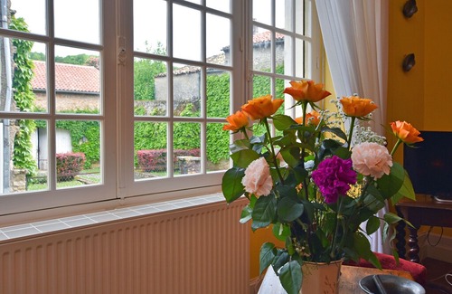 Villefranche-du-Perigord House | 18th century character home with garden, in the heart of a historic village