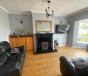 Wexford House | 19 college Green