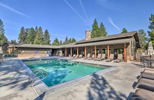 Century West Apartment | 19 Mi to Mt Bachelor Ski Resort Condo with Grill