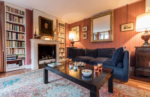 Dorsoduro Apartment | 190 m² Apartment ∙ 1 bedroom ∙ 2 guests