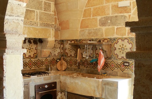 Corsano Villa | 1900 farm with swimming pool, yard, olive grove, fruit trees and views of the sea