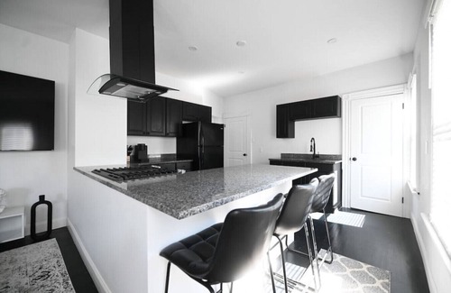 Derby Apartment | 191 Seymour, Ave. Derby · Spacious Renovated 3 bedroom near GriffinHospital