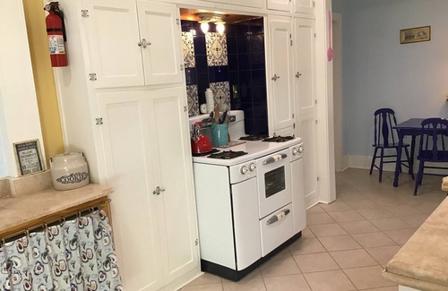 Gulf Hills House | 1920's Style for the 2020's