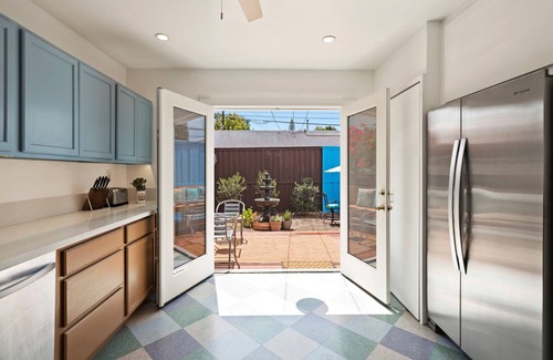 Altadena House | 1920s Bungalow Expertly Renovated w/MidCentury Modern Flair