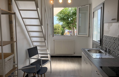 Saint-Henri House | 1930s villa, Marseille, sea view, 8 people, garden