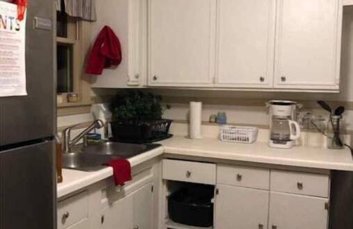 Katy House | 1940's Charming Home w/Lake-Park View in Quiet, very Family Friendly Area