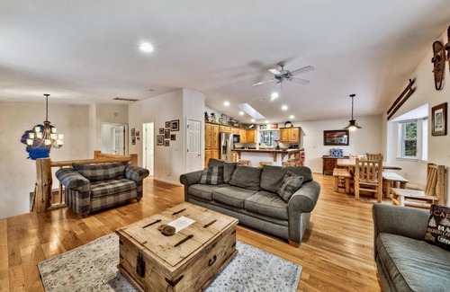 Pioneer Trail House | 195 m² House ∙ 3 bedrooms ∙ 6 guests