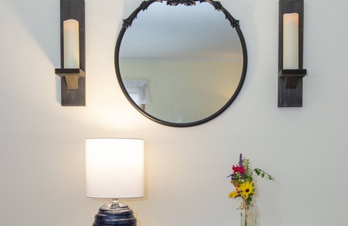 Town of Ledyard House | 1950s Style Ranch in the Heart of the Village