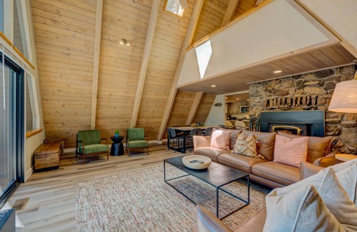 Ridgewood House | 196 m² House ∙ 4 bedrooms ∙ 9 guests