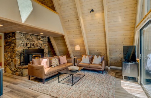 Ridgewood House | 196 m² House ∙ 4 bedrooms ∙ 9 guests