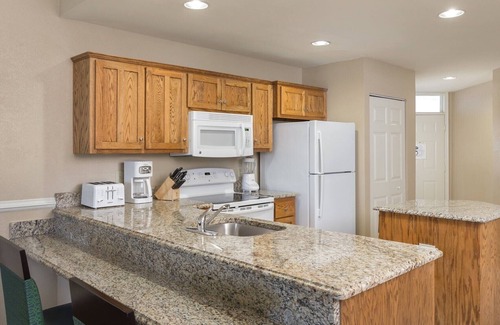 Williamsburg Resort | 1BD/Williamsburg at Governor's Green - Lots to do!