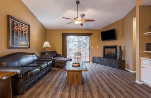 Flagstaff Resort | 1Bed/1Bath - Gorgeous Flagstaff Location with Pools, Golf, and More!