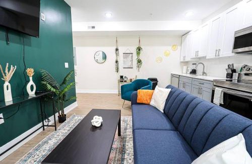 Mantua Apartment | 1bed 1bath-kingbed,wdfreewifikitchen