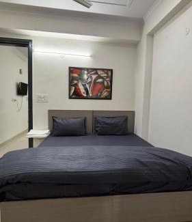 South West Apartment | 1BHK Luxury Max Stay