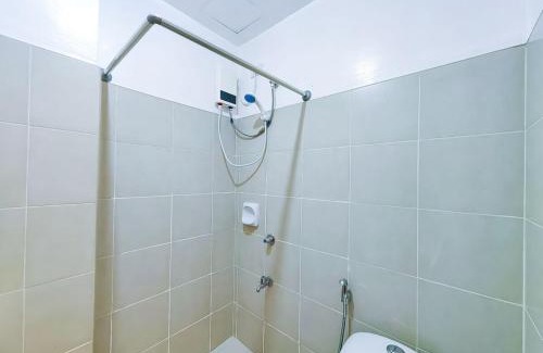 Pembo Apartment | 1BR Condotel Ridgewood Towers Near Airport #RW03-1
