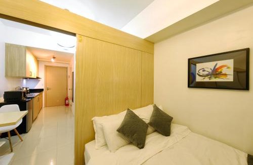 Barangka Ilaya Apartment | 1BR Condotel with Balcony at SM Light Residences #LT05