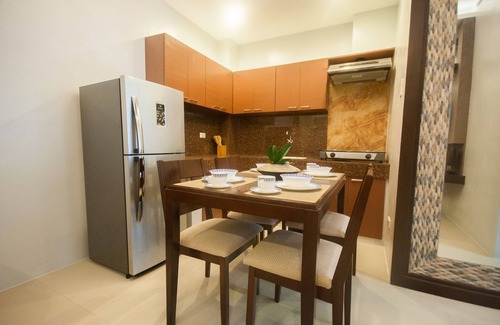 Talomo District Apartment | 1br Fully furnished Condo/Hotel NF Suites Davao