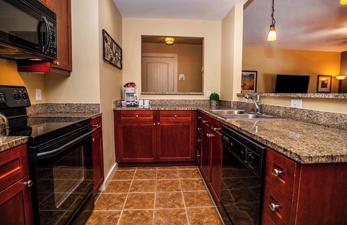 St. Augustine Condo | 1BR pool front w/patio- hot tub- sleeper sofa- near historic district