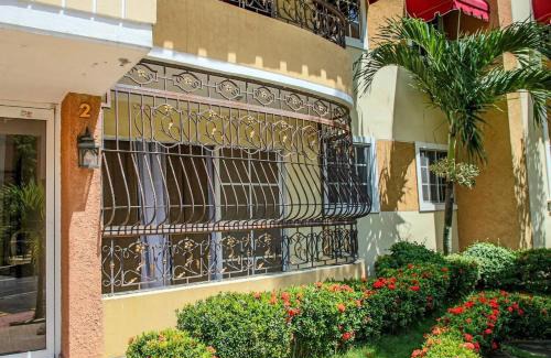 Guaricano Apartment | 1DR Charming 3-Bedroom Retreat Santo Domingo