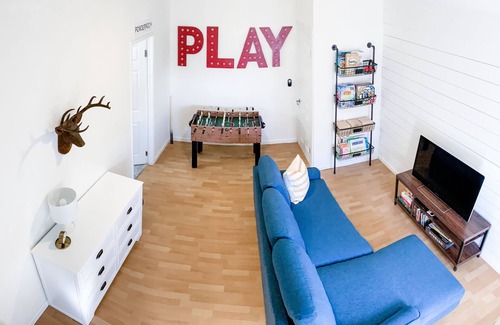 Mesa Grande House | 2/2 w/Gameroom & Pool, Walk to Everything - baseball, shopping, parks & dining!