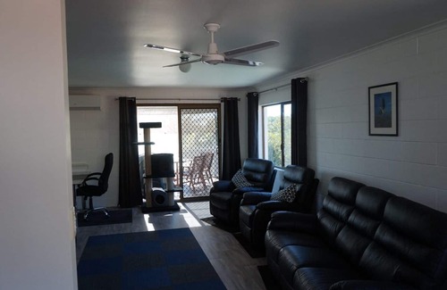 Rainbow Beach Apartment | 2/29 Rumbalara Avenue - Rainbow Beach
