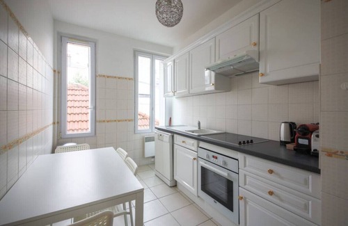 15th Arrondissement Apartment | 2. Appart 6Pers#2 Bedrooms#Commerce#FullEquipped AC