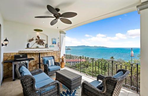 Playa Flamingo Apartment | 2-BD Ocean-View Condo with Pool Walk to Beach