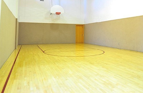 Pinetop Cabin | 2 BDRM CABIN- PVC at the ROUNDHOUSE RESORT- GREAT LOCATION- HIKING-FISHING