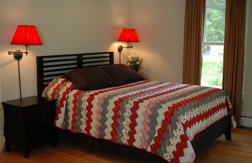 Salisbury Other | 2 Bdrm on Lake Dunmore, linens, Views, Beach, Marina, Pub, Store. Pet friendly