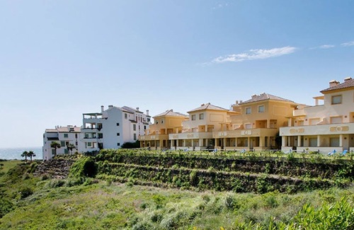 La Linea de la Concepcion Apartment | 2 bedroom apartment with garden block 1 (Apartment 2)