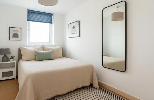 Newham Apartment | 2 Bed Apartment in Stratford