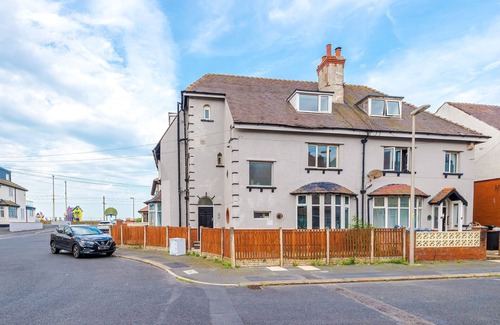 Bispham Apartment | 2 Bed Apartment | Second Floor| Blackpool