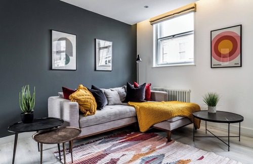 South Bank Apartment | 2 Bed City Pad - opposite Borough Market