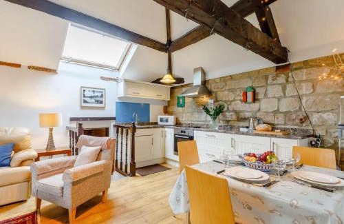 Brailsford House | 2 bed in Brailsford PK816