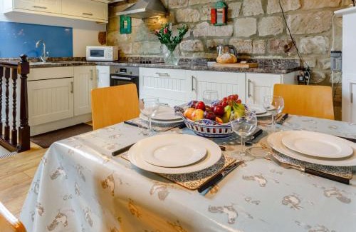 Brailsford House | 2 bed in Brailsford PK816