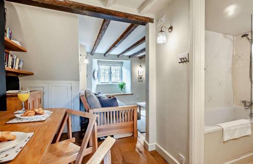 Hook Norton House | 2 Bed in Hook Norton 92008