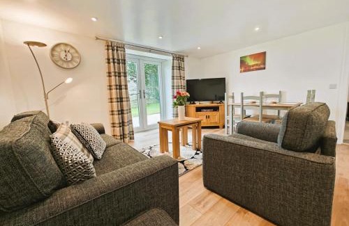 Toab House | 2 Bed in Tankerness oc-q32730